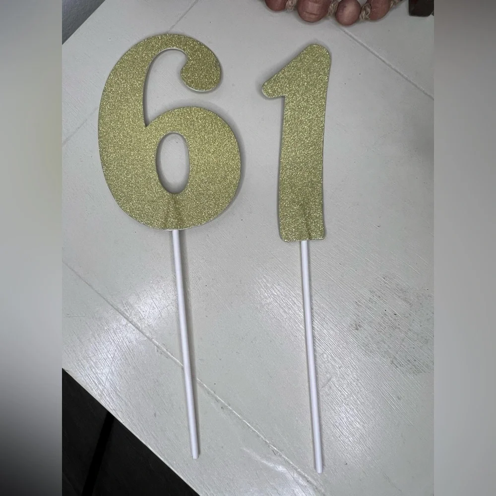 Brand New - “6” & “1” Gold Cake Topper